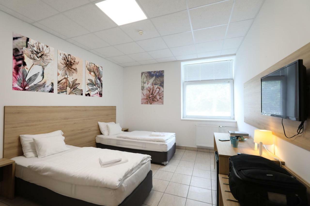 Smart Rooms Szekesfehervar Exterior photo